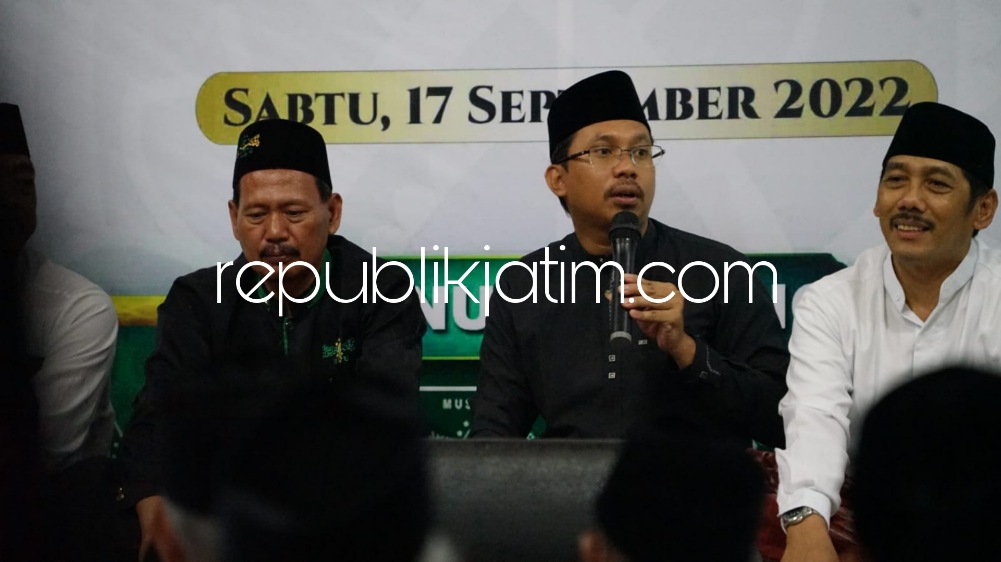 RESMIKAN - Bupati Sidoarjo, Ahmad Muhdlor Ali meresmikan kantor PRNU Prasung, Kecamatan Buduran, Sidoarjo, Sabtu (17/09/2022).