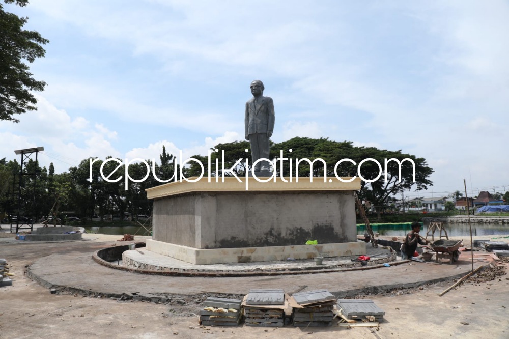 TAMAN - Salah satu Taman Ilyushin di JL Raya Juanda, Kecamatan Gedangan, Sidoarjo yang selesai dibangun masa Bupati Sidoarjo, Ahmad Muhdlor Ali, Kamis (29/12/2022).