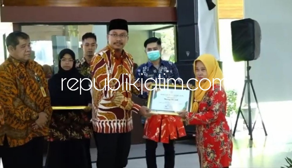 OPTIMIS - Bupati Sidoarjo, Ahmad Muhdlor Ali optimis jika stunting bakal turun hingga 14 persen di Tahun 2024 saat pembentukan Tim Pendamping Keluarga (TPK) di Pendopo Delta Wibawa, Kamis (09/03/2023).