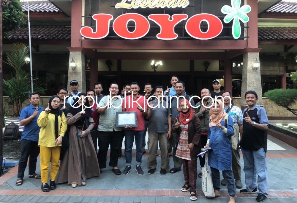 GMB - Indonesia Islamic Business Forum Sidoarjo (IIBF Sidoarjo) menggelar acara KOPDAR Pengusaha se-Sidoarjo bertema Strategi Optimasi Google My Business (GMB) bagi para UMKM di Sidoarjo agar meningkatkan penjualan dan omzet bisnis, Rabu (24/05/2023).
