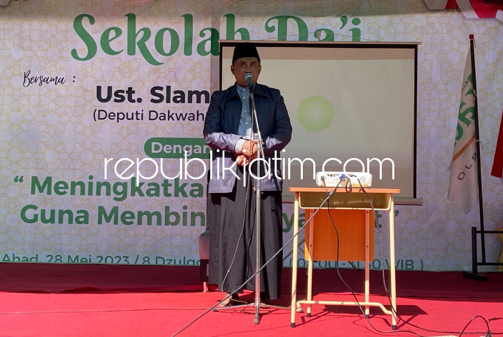 DA'I - Sekitar 150 dai dan daiyah se Kabupaten Sidoarjo mengikuti acara peningkatan keilmuan para da'i yang digelar di komplek pendidikan SDIT Madani Excelensia Sidoarjo, Minggu (28/05/2023).