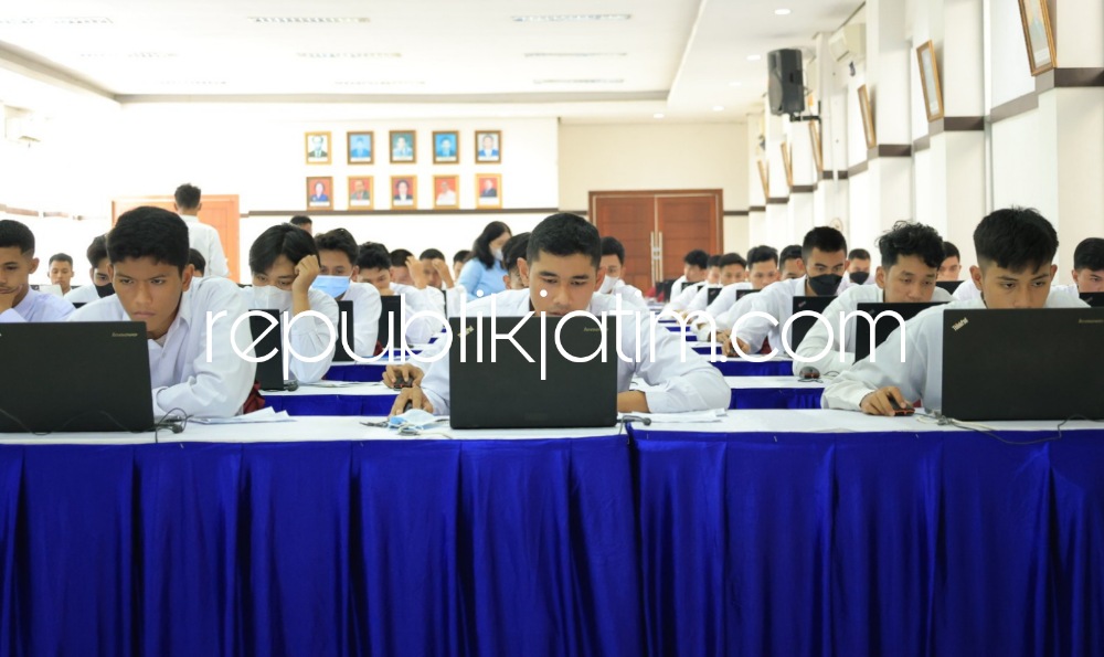 SELEKSI - Kemenkumham membuka pendaftaran seleksi Calon Pegawai Negeri Sipil (CPNS) dan Pegawai Pemerintah dengan Perjanjian Kerja (PPPK) Tahun 2023 dengan pendaftaran mulai 20 September – 09 Oktober mendatang.