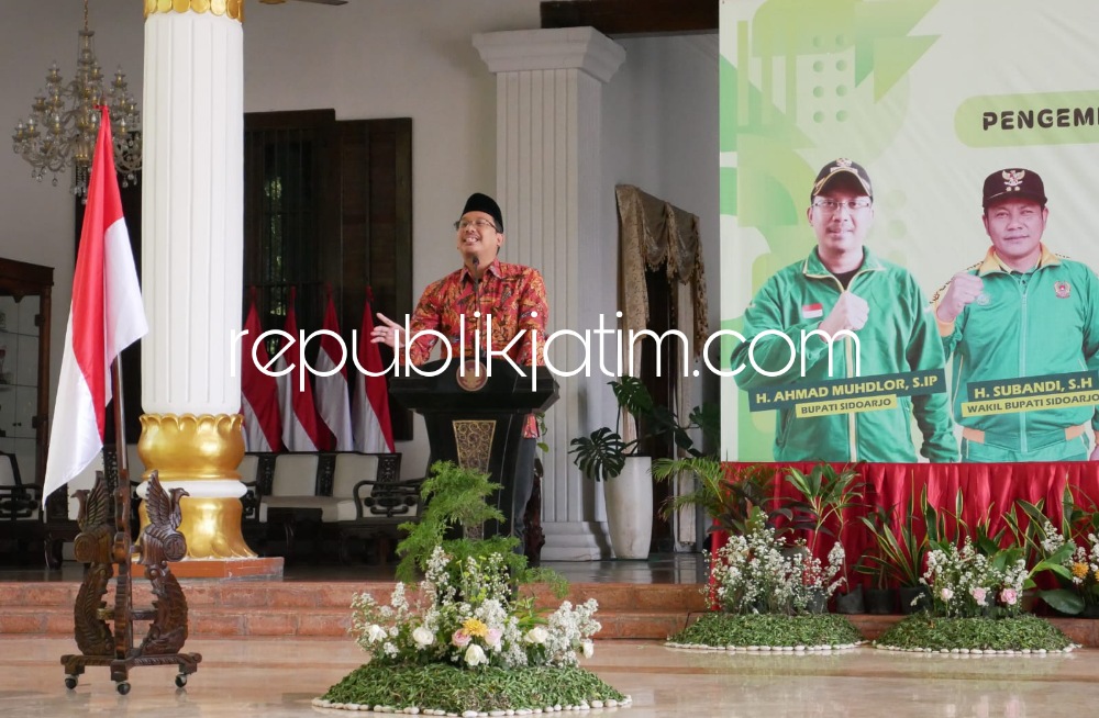 OPTIMIS - Bupati Sidoarjo, Ahmad Muhdlor Ali optimis adanya sport science untuk mencetak para atlet muda berbakat di Sidoarjo saat Pengembangan Keprofesionalan Berkelanjutan (PKB) di Pendopo Delta Wibawa, Selasa (26/09/2023).