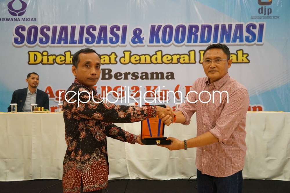 SOSIALISASI - Kanwil DJP Jawa Timur II menjadi pemateri Sosialisasi dan Koordinasi Bersama Agen Elpiji 3 Kilogram PSO yang digelar Himpunan Wiraswasta Minyak dan Gas (Hiswana Migas) Karesidenan Madiun di Nawasena Garden Resto Madiun, Selasa (07/11/2023).