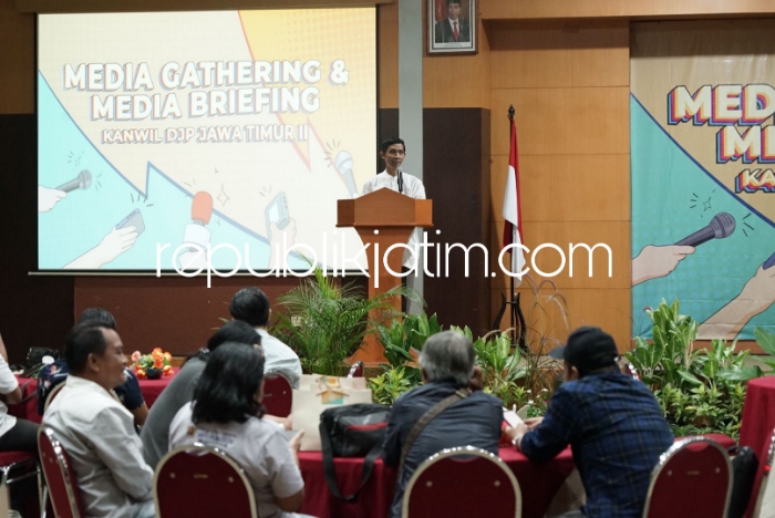 GATHERING - Kantor Wilayah Direktorat Jenderal Pajak (Kanwil DJP) Jawa Timur (Jatim) II menggelar acara Media Gathering dan buka bersama dengan berbagai media di wilayah Sidoarjo dan Surabaya, Rabu (27/03/2024) petang. 