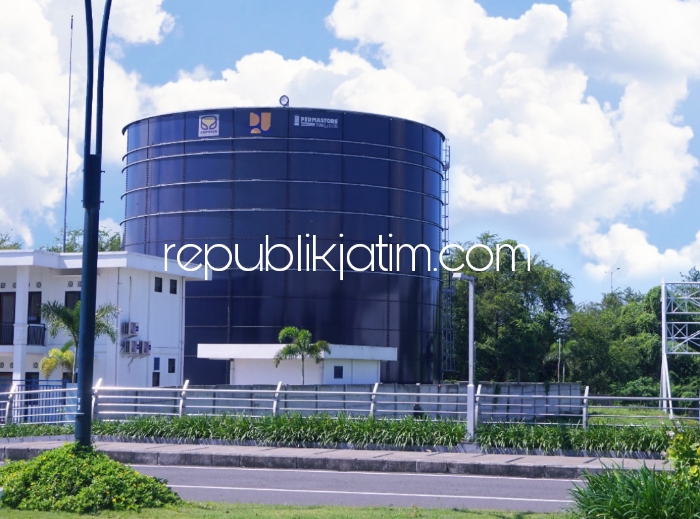 UMBULAN - Salah satu tandon air sumber Umbulan yang ada di Perum Kahurian Nirvana Village yang siap didistribusikan ke para pelanggan baru Perumda Delta Tirta Sidoarjo, Kamis (16/05/2024).