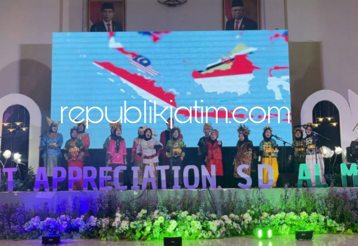 PENTAS - SD Al Muslim menyelenggarakan kegiatan Student Appreciation di Balai Prajurit Puspenerbal Juanda, Kecamatan Sedati, Sidoarjo sebagai ajang bergengsi dan paling ditunggu siswa maupun orang tua, Sabtu (18/05/2024).