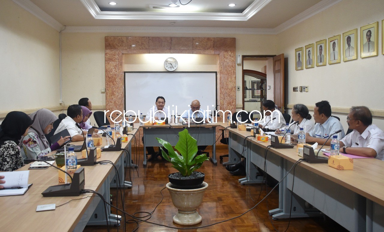 RAPAT INFLASI - Rapat TPID Kota Kediri di Bank Indonesia (BI) Kediri, Rabu (28/02/2018).