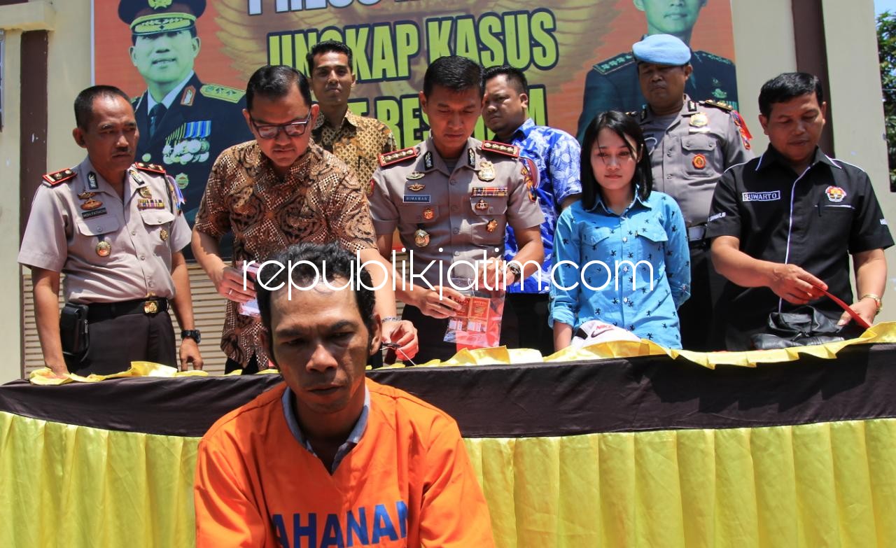DIRINGKUS - Tersangka pemalakan, Aris Yulianto (38) ditangkap petugas Polresta Sidoarjo dan seorang tersangka lain, Zaenal (40) ditetapkan sebagai Daftar Pencarian Orang (DPO), Jumat (23/03/2018).