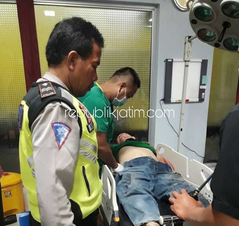 TEWAS - Jenazah korban laka lantas, Rudy Hartono Irawan saat berada di RS Bhayangkara, Pusdik Gasum, Porong, Rabu (29/11/2017) malam.
